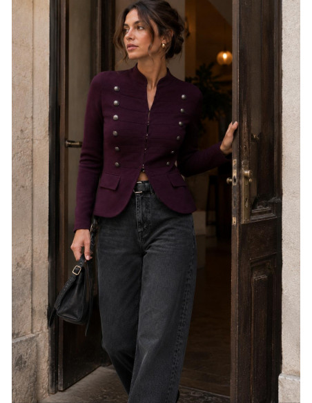 Chaqueta de punto granate estilo napoleónico