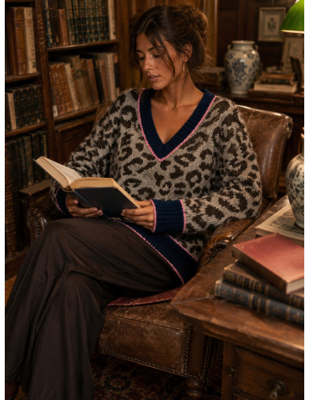 Suéter Animal Print con Escote de Pico y Detalles azul