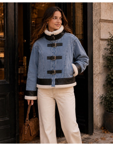 Chaqueta vaquera con pelo suave y detalles en...