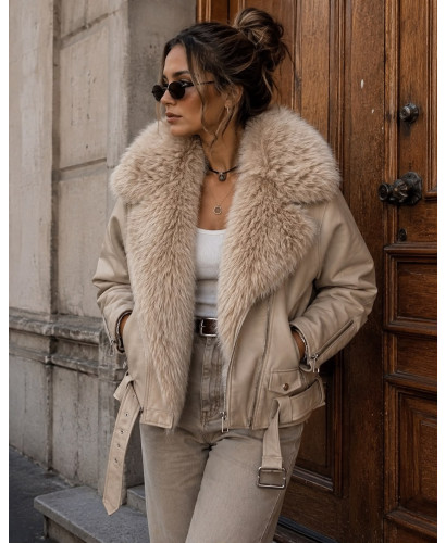 Biker efecto piel en crudo con pelo desmontable y suave...