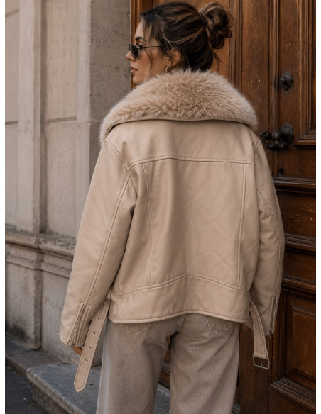 Biker efecto piel en crudo con pelo desmontable y suave interior