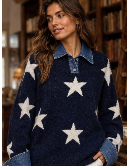 Suéter Azul con Estrellas y Detalles Denim