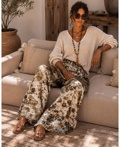 Pantalón satén estampado tonos verdes y marrón