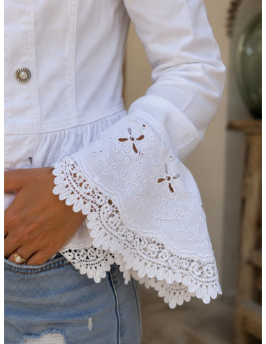 🤍 Cazadora Vaquera Blanca con Volantes y...