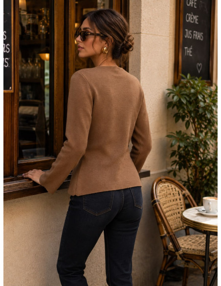 Chaqueta de punto joya en marrón con abalorios y botones combinados