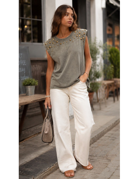 Camiseta verde Lavada con Hombreras y Tachas Bronce