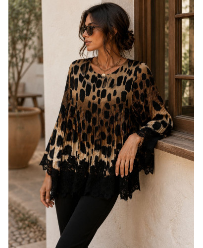 Blusa Satinada Animal Print con Puntilla Negra