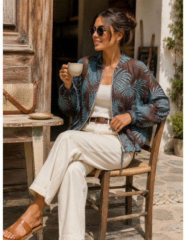 Bomber Chocolate con Estampado Turquesa