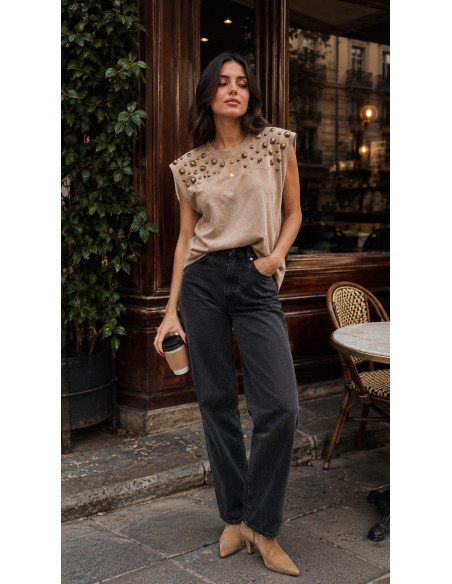 Camiseta camel efecto desgastado con Hombreras y Tachas Bronce