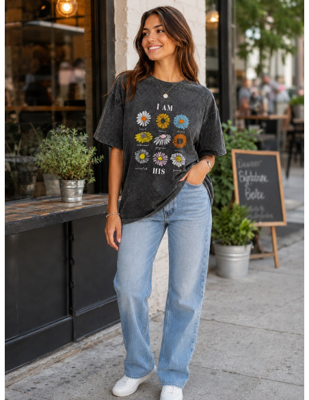 🌸 Camiseta Gris Efecto Lavado con Flores