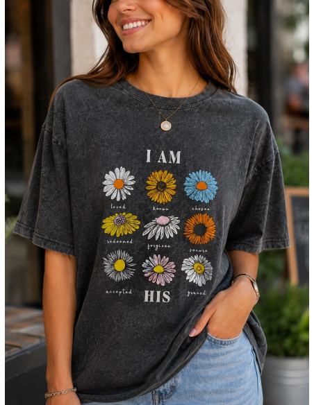 🌸 Camiseta Gris Efecto Lavado con Flores