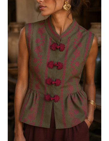 Blusa de lino verde con dibujo en granate