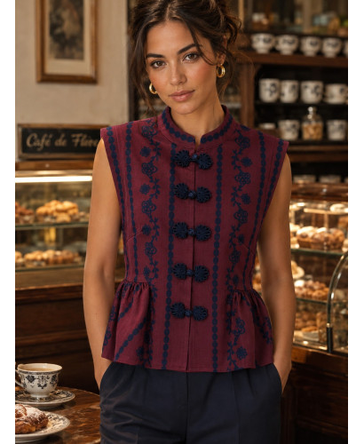 Blusa de lino granate con dibujo en azul marino