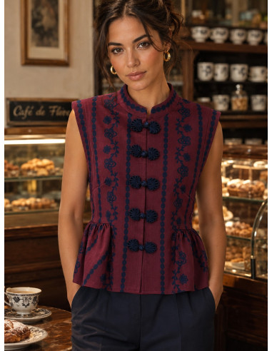 Blusa de lino granate con dibujo en azul marino