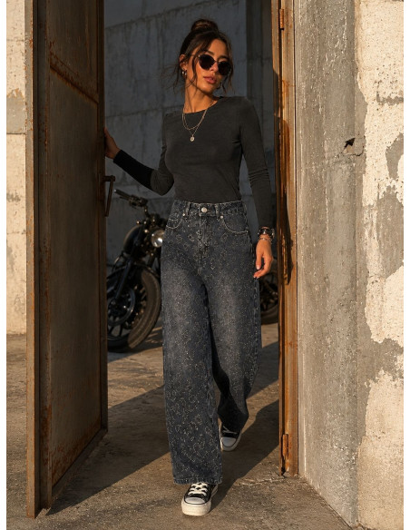 👖 Pantalón Vaquero Negro Desgastado con Strass