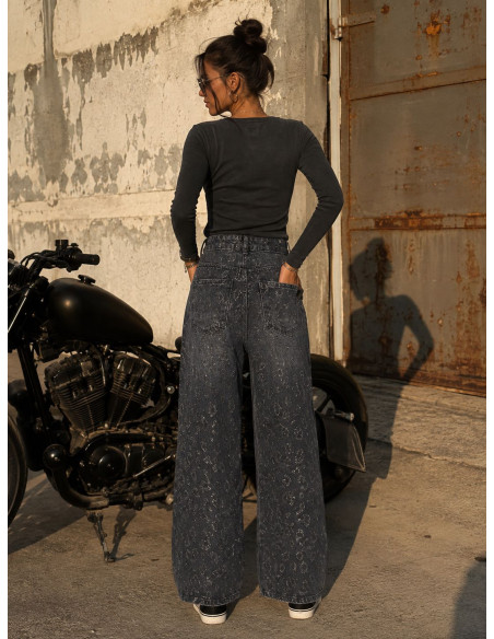 👖 Pantalón Vaquero Negro Desgastado con Strass
