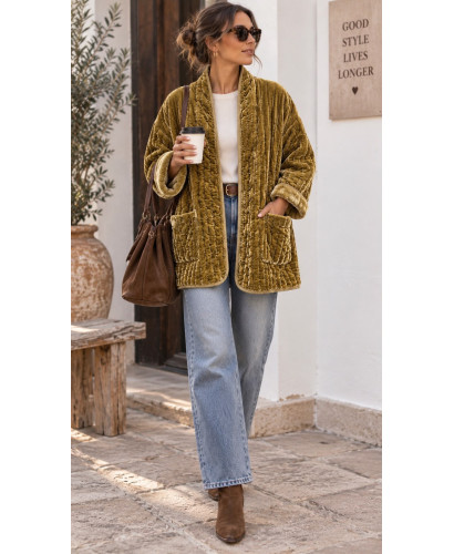 Kimono acolchado de terciopelo dorado