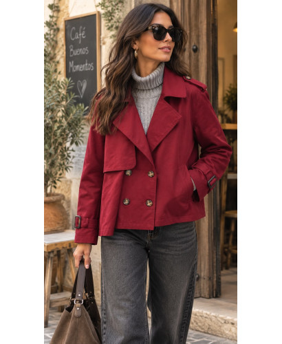 Gabardina corta en color granate