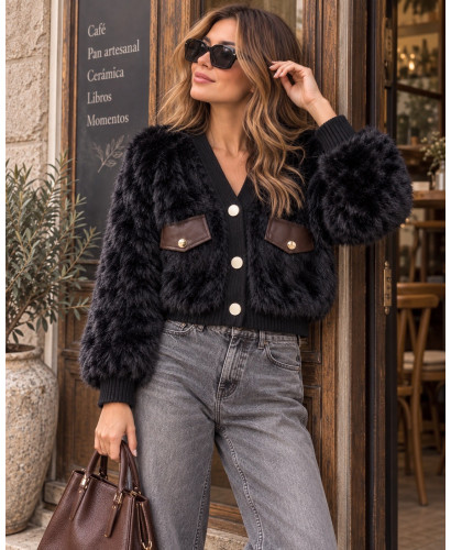 Chaqueta de Pelo Negra con Tapetas Efecto Piel Chocolate