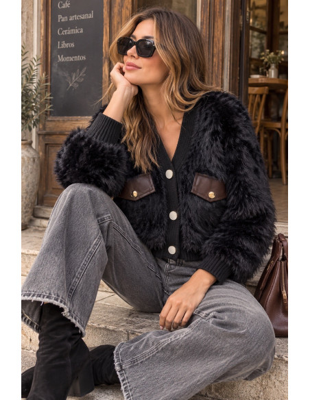 Chaqueta de Pelo Negra con Tapetas Efecto Piel Chocolate