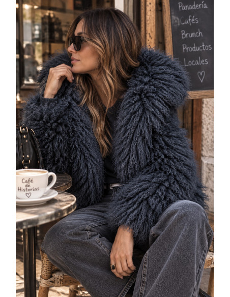 🧥✨ Abrigo de Pelo Azul Oscuro con Capucha