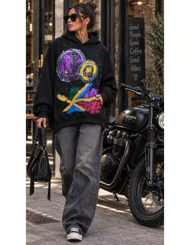 🖤 Sudadera Negra con Capucha y Estampado Artístico