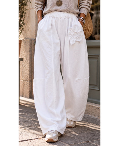 Pantalón Flor Blanco de Pata Globo