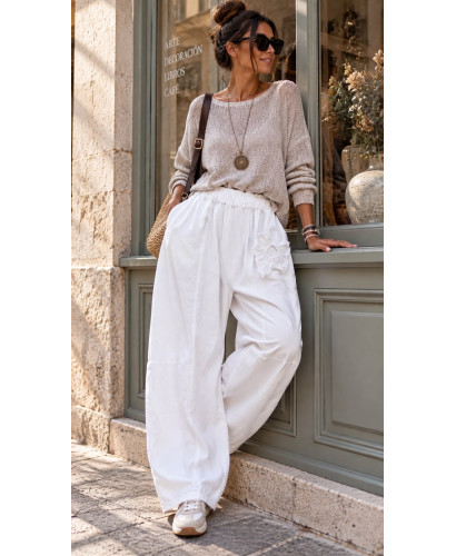 Pantalón Flor Blanco de Pata Globo 2