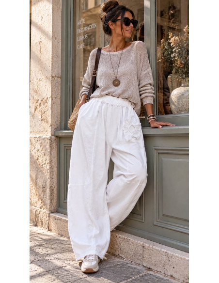 Pantalón Flor Blanco de Pata Globo