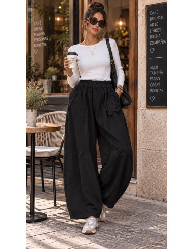 Pantalón Flor negro de Pata Globo