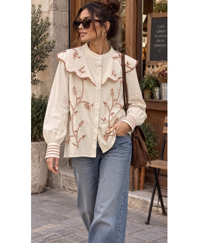 Camisa Roma Bordada Crudo con Cuello Volante y Puños... 2
