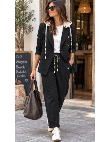 Conjunto negro Chaqueta con Capucha y Pantalón...