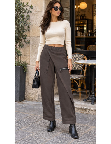 Pantalón chocolate Punto Milano – Corte...