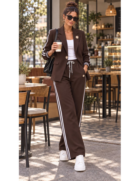 Conjunto Chocolate Chaqueta  y Pantalón Milano