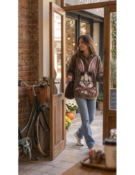 🐰 Sudadera Marrón Efecto Lavado con Conejo de Lentejuelas
