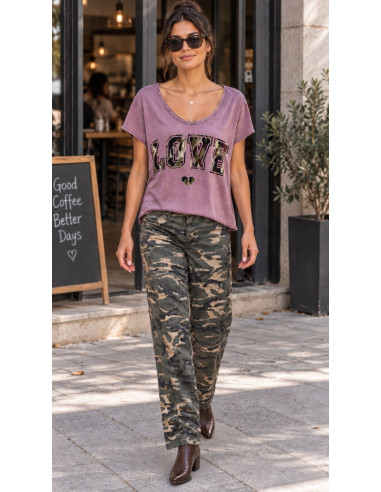 🩶 Camiseta LOVE Camuflaje burdeos Lavado ✨