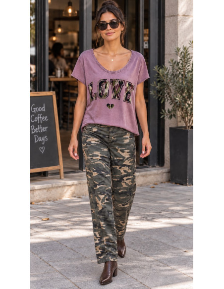 🩶 Camiseta LOVE Camuflaje burdeos Lavado ✨