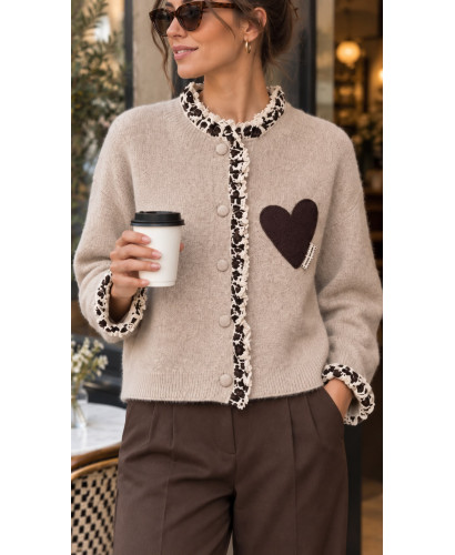 🤎 Chaqueta de Punto con Volantes Animal Print y Corazón 2