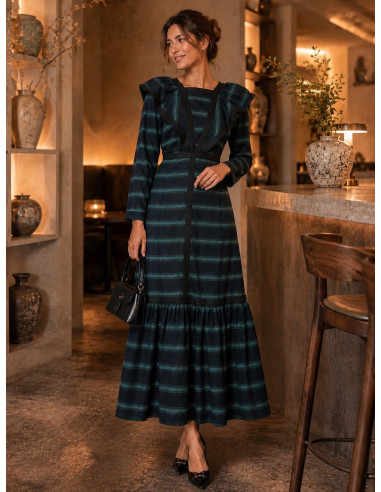 Vestido Azul Marino y Turquesa con Detalles en...
