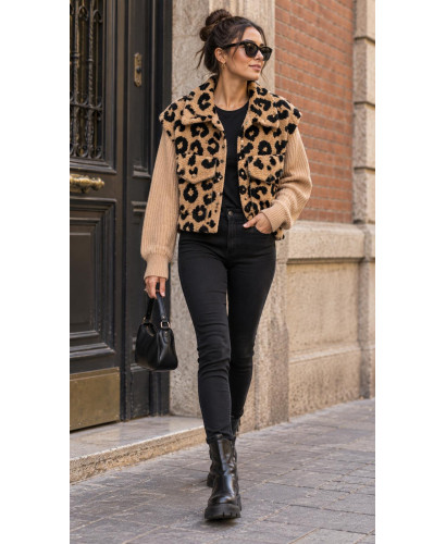 Chaqueta de borreguito en animal print con mangas de... 2