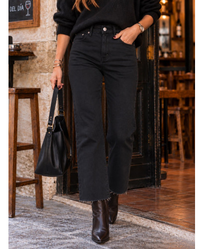 Pantalón Vaquero negro Push Up Cropped
