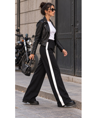 Pantalón Negro con Franja Blanca Lateral y Nervio Delantero