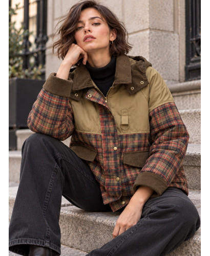 Parka Acolchada Combinada de Cuadros y Kaki con Detalles...