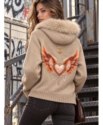 Chaqueta de Punto tostado  con Capucha y Dibujo de corazón 2