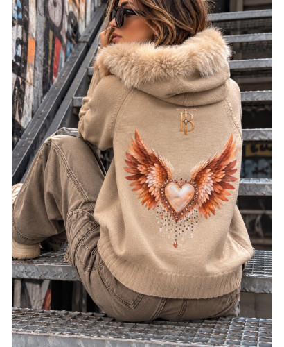 Chaqueta de Punto tostado  con Capucha y Dibujo de corazón