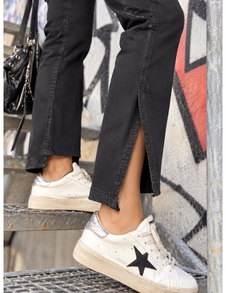 Pantalón Vaquero Negro Recto con Abertura Lateral