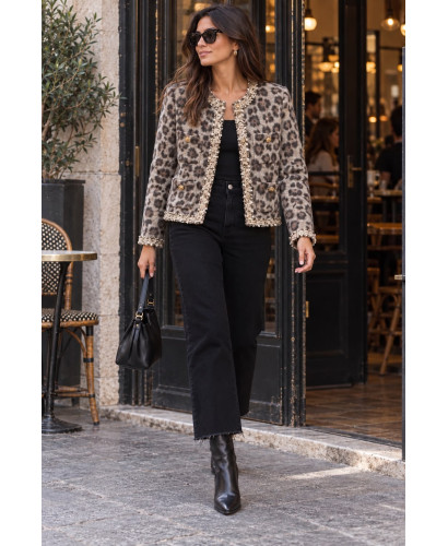 Chaqueta Animal Print con Bordados y Detalles Joya 2