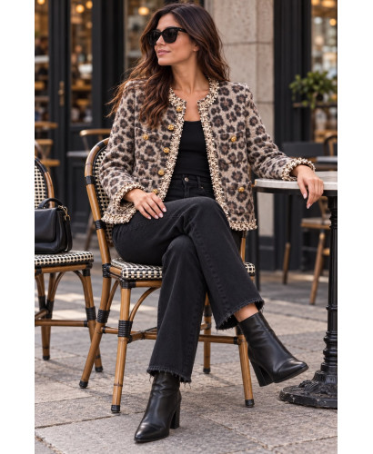 Chaqueta Animal Print con Bordados y Detalles Joya