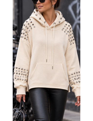 Sudadera cruda con tachas y forro polar